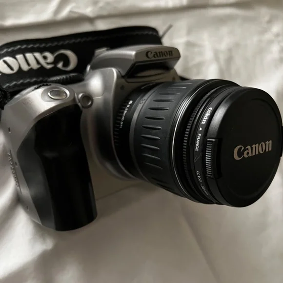 CANON EOS - Digital Rebel DS6041 DSLR Camera W/ Lens / 6.3 Megapixel - Picture 5 of 16